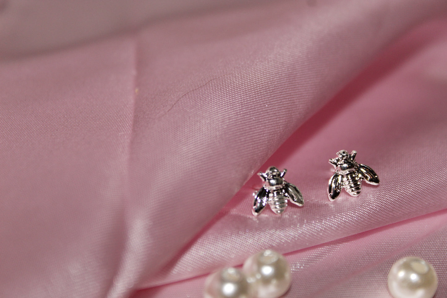 Bee Earrings (Silver or Gold)